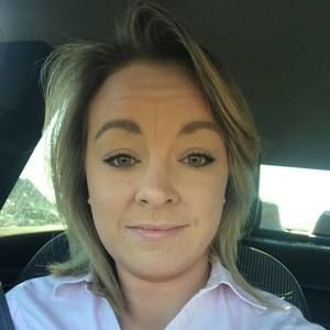 Meet your Posher, Karlie